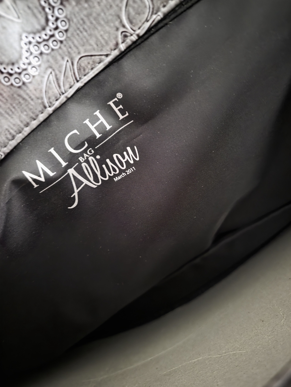 MICHE Set Of 2 Interchangeable Covers And 1 Insert, Donna And Allison - Picture 9 of 9